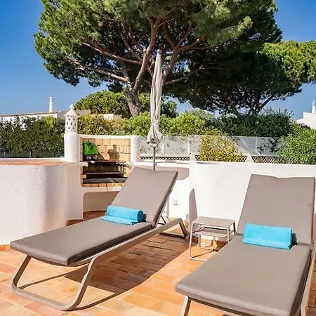 Sleeps 6 With Pool Air Con And Wifi *